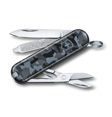 Victorinox 0.6223.942 Klasik 58 MM Lacivert Kamuflaj Çakı